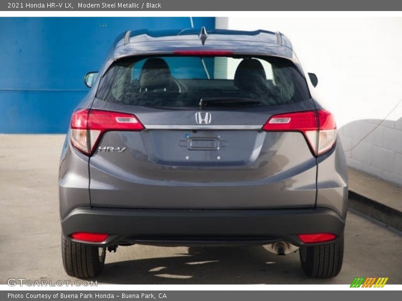 Modern Steel Metallic / Black 2021 Honda HR-V LX