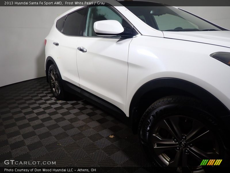 Frost White Pearl / Gray 2013 Hyundai Santa Fe Sport AWD