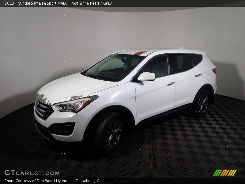 Frost White Pearl / Gray 2013 Hyundai Santa Fe Sport AWD