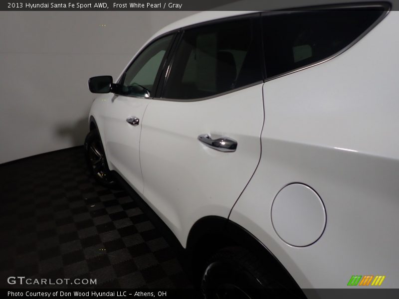 Frost White Pearl / Gray 2013 Hyundai Santa Fe Sport AWD