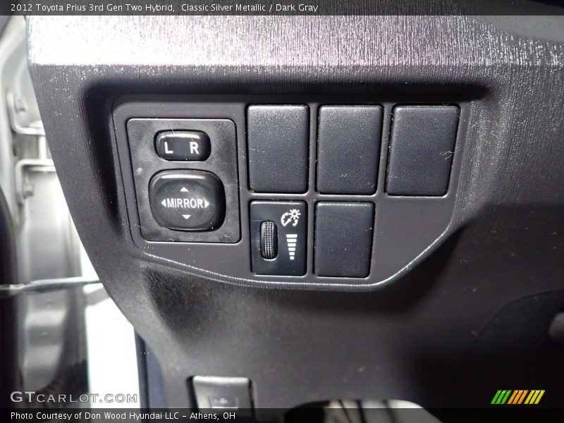 Classic Silver Metallic / Dark Gray 2012 Toyota Prius 3rd Gen Two Hybrid