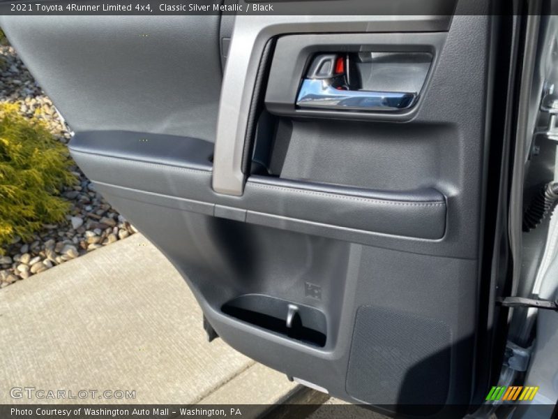 Classic Silver Metallic / Black 2021 Toyota 4Runner Limited 4x4