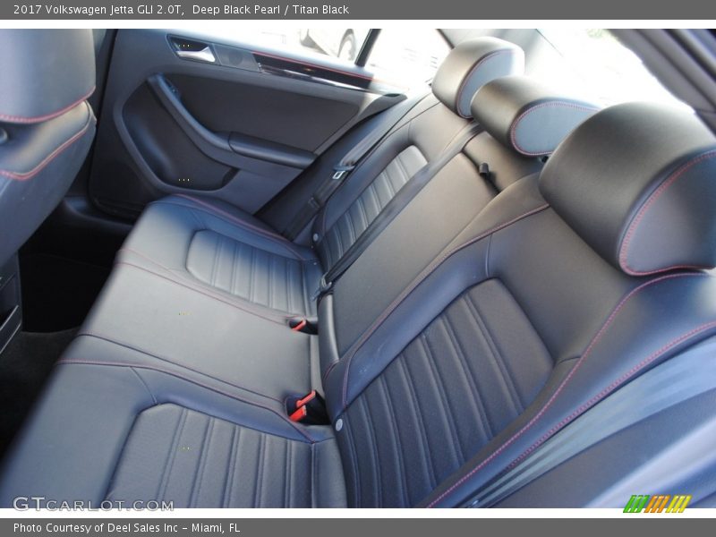 Deep Black Pearl / Titan Black 2017 Volkswagen Jetta GLI 2.0T