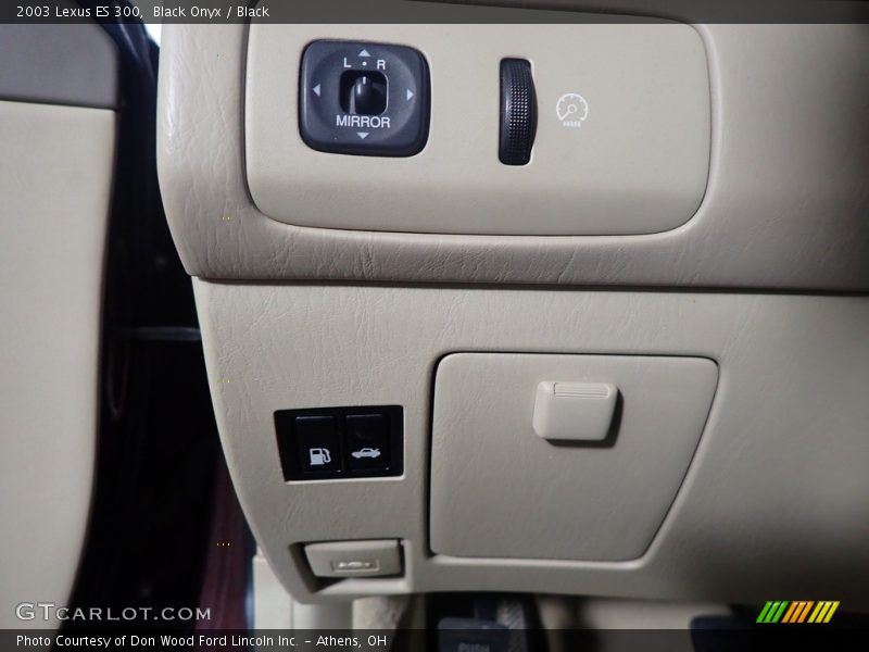 Black Onyx / Black 2003 Lexus ES 300