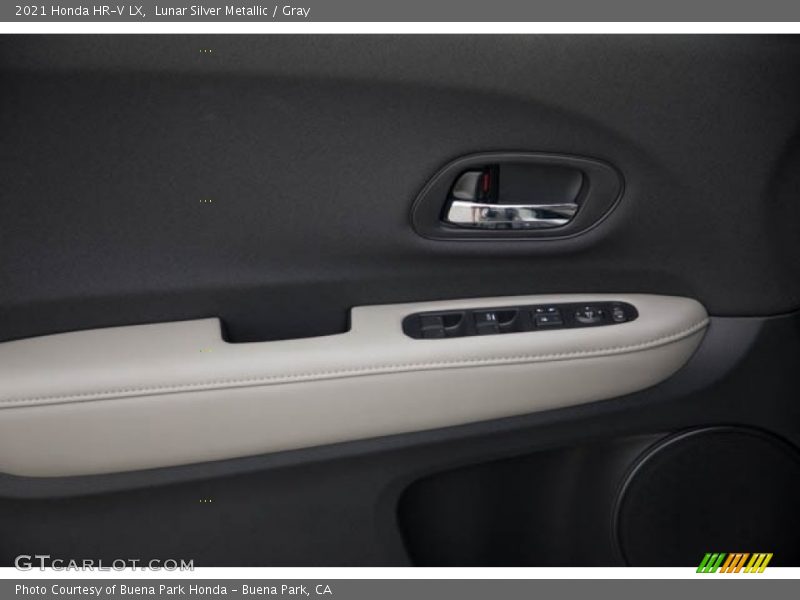 Lunar Silver Metallic / Gray 2021 Honda HR-V LX