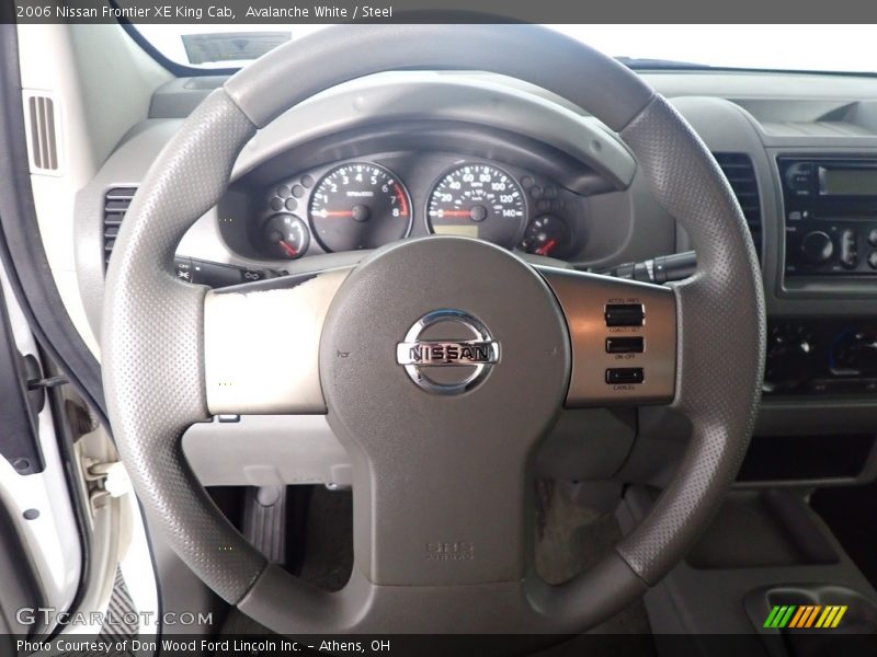 Avalanche White / Steel 2006 Nissan Frontier XE King Cab