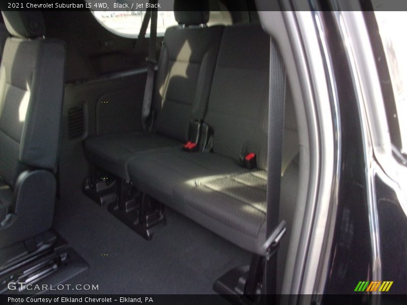 Black / Jet Black 2021 Chevrolet Suburban LS 4WD