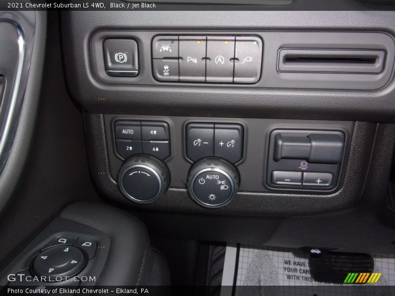 Black / Jet Black 2021 Chevrolet Suburban LS 4WD