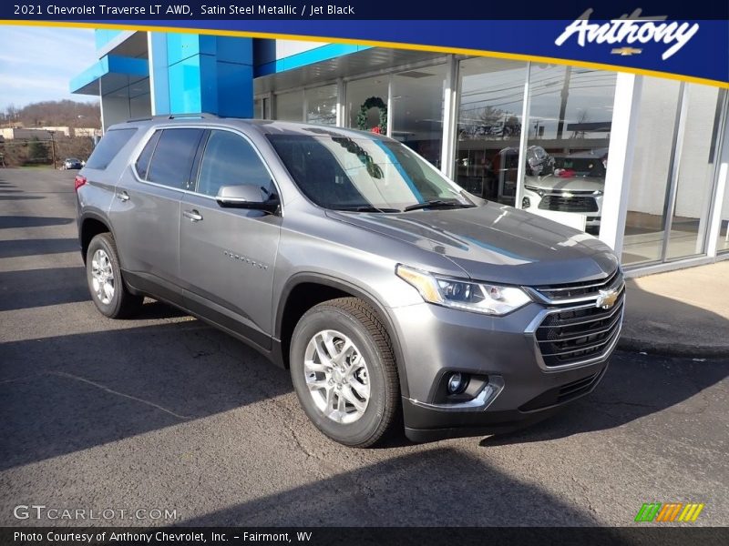 Satin Steel Metallic / Jet Black 2021 Chevrolet Traverse LT AWD