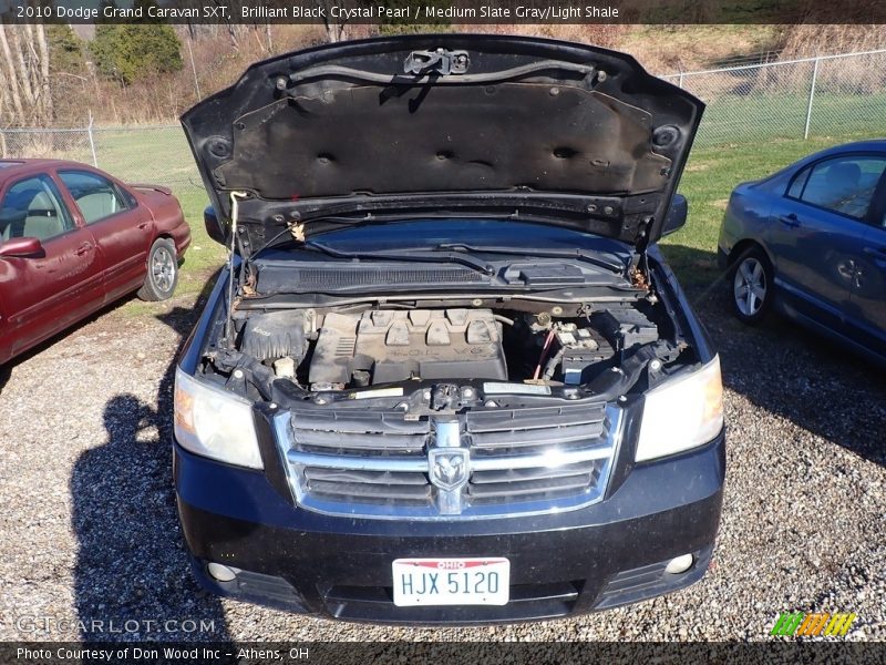 Brilliant Black Crystal Pearl / Medium Slate Gray/Light Shale 2010 Dodge Grand Caravan SXT