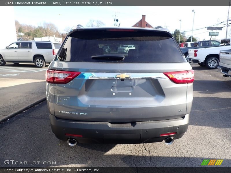 Satin Steel Metallic / Jet Black 2021 Chevrolet Traverse LT AWD