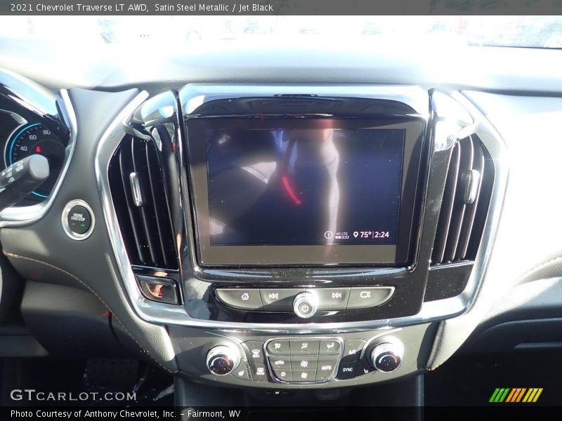 Satin Steel Metallic / Jet Black 2021 Chevrolet Traverse LT AWD