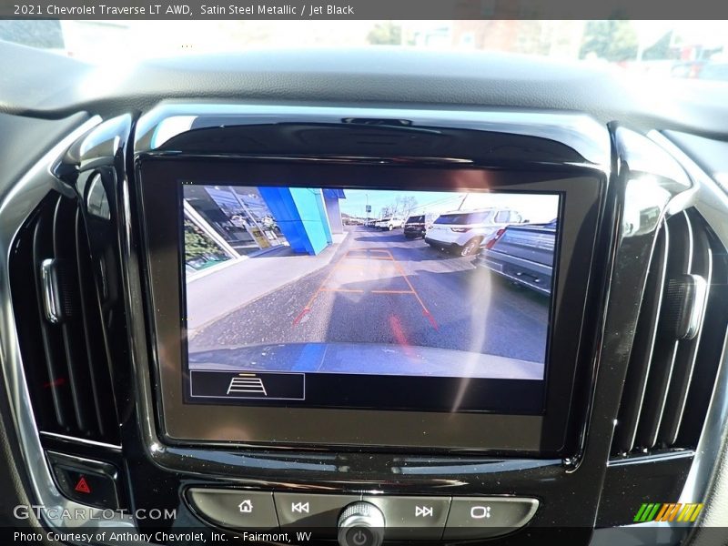 Satin Steel Metallic / Jet Black 2021 Chevrolet Traverse LT AWD