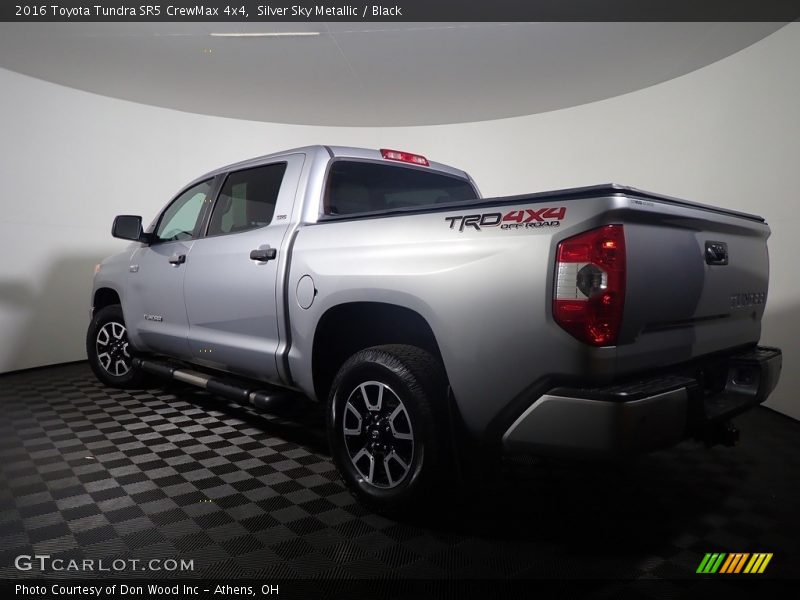 Silver Sky Metallic / Black 2016 Toyota Tundra SR5 CrewMax 4x4