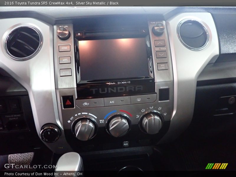 Silver Sky Metallic / Black 2016 Toyota Tundra SR5 CrewMax 4x4