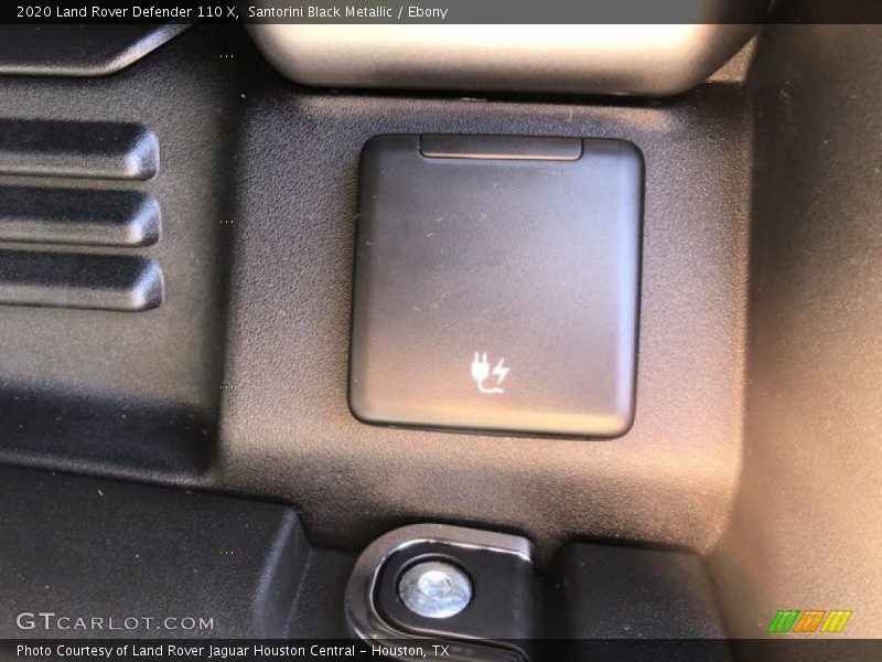 Santorini Black Metallic / Ebony 2020 Land Rover Defender 110 X