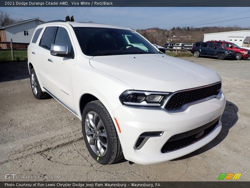 Front 3/4 View of 2021 Durango Citadel AWD