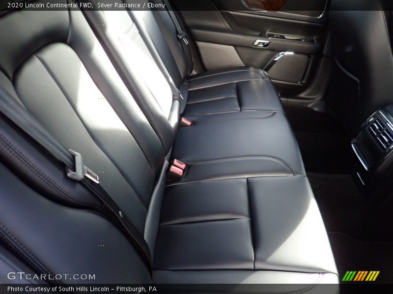 Silver Radiance / Ebony 2020 Lincoln Continental FWD