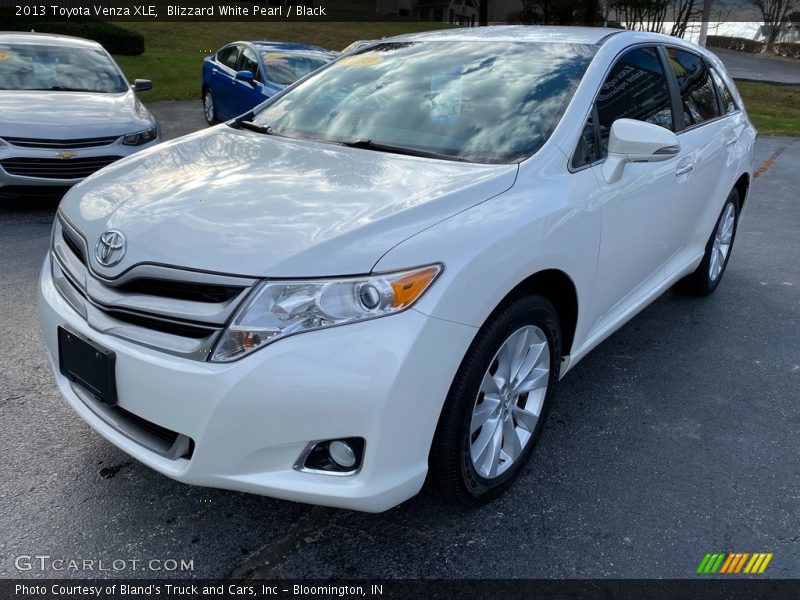 Blizzard White Pearl / Black 2013 Toyota Venza XLE