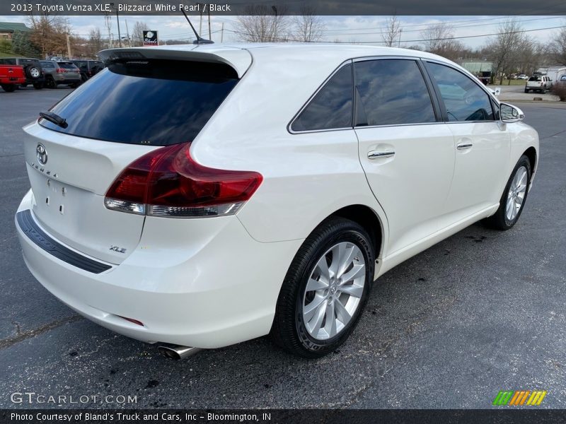 Blizzard White Pearl / Black 2013 Toyota Venza XLE
