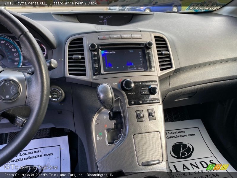 Blizzard White Pearl / Black 2013 Toyota Venza XLE