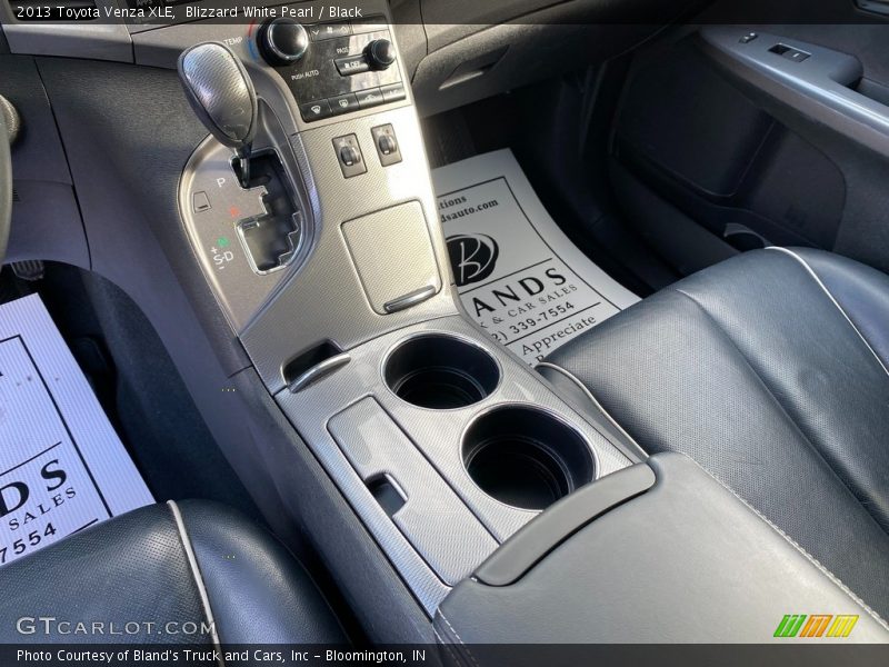 Blizzard White Pearl / Black 2013 Toyota Venza XLE