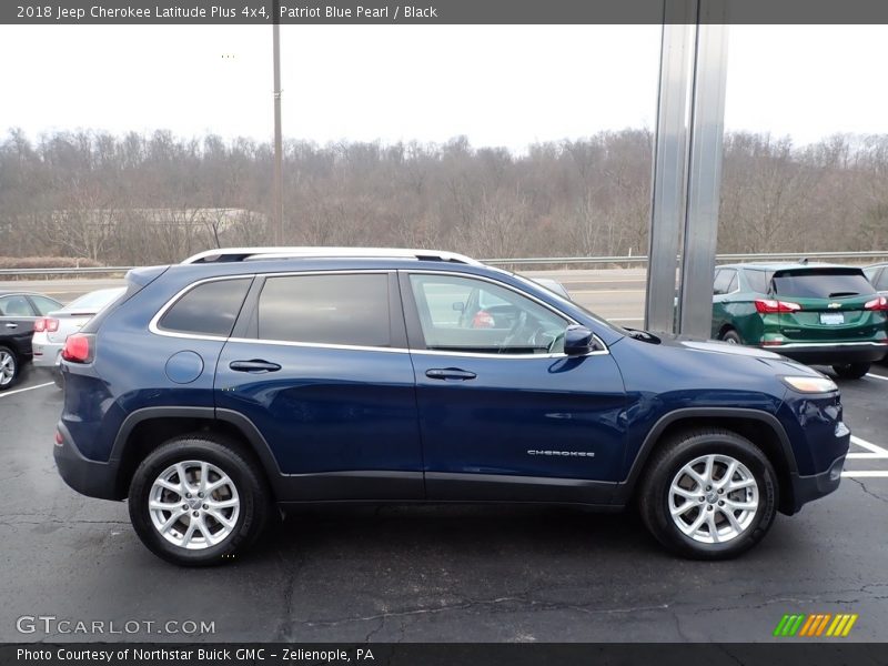 Patriot Blue Pearl / Black 2018 Jeep Cherokee Latitude Plus 4x4