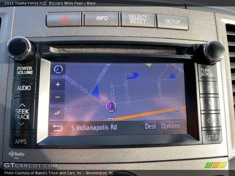 Blizzard White Pearl / Black 2013 Toyota Venza XLE