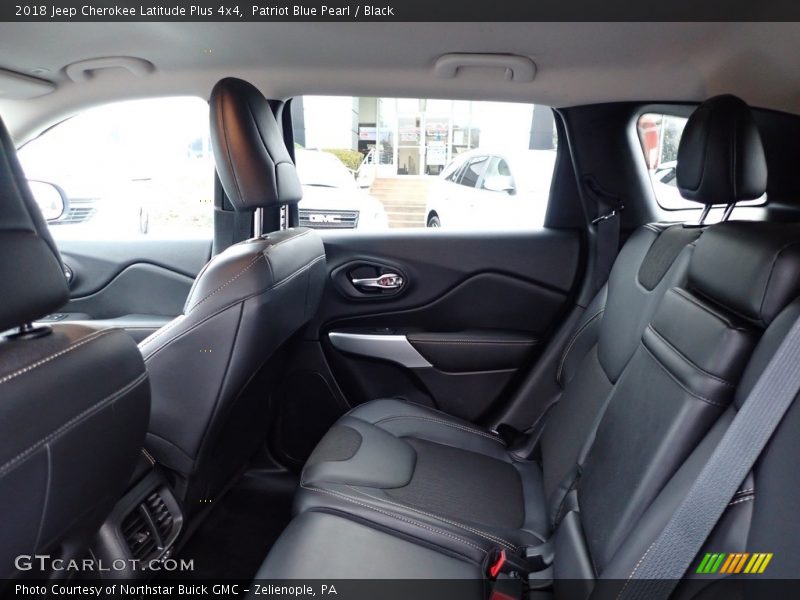 Patriot Blue Pearl / Black 2018 Jeep Cherokee Latitude Plus 4x4