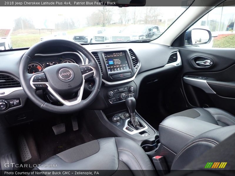 Patriot Blue Pearl / Black 2018 Jeep Cherokee Latitude Plus 4x4