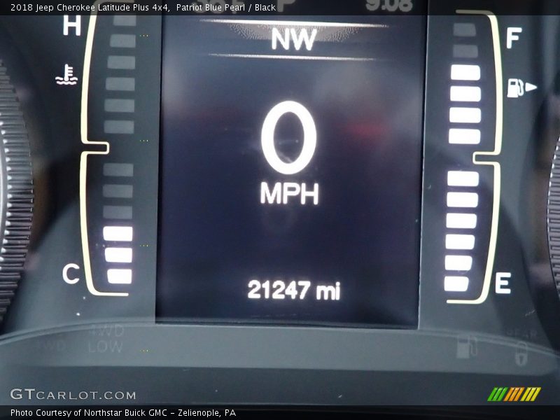 Patriot Blue Pearl / Black 2018 Jeep Cherokee Latitude Plus 4x4