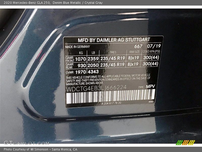 Denim Blue Metallic / Crystal Gray 2020 Mercedes-Benz GLA 250