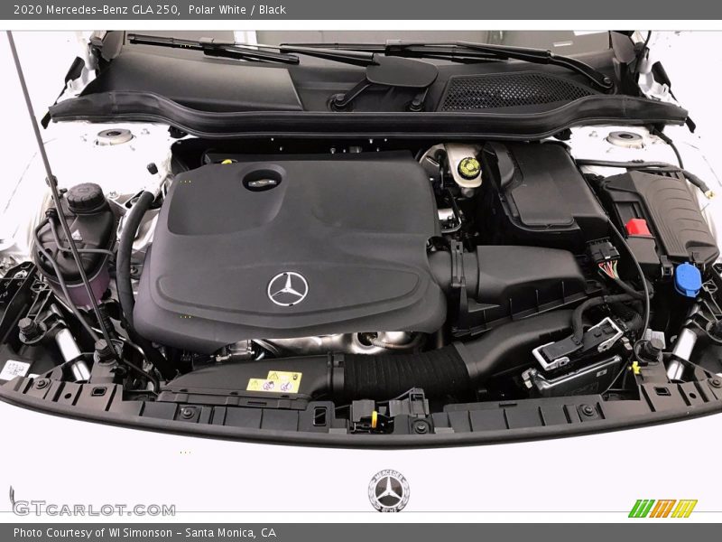 Polar White / Black 2020 Mercedes-Benz GLA 250