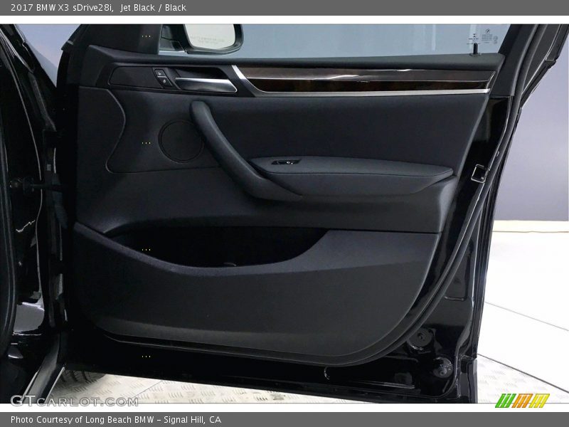 Jet Black / Black 2017 BMW X3 sDrive28i