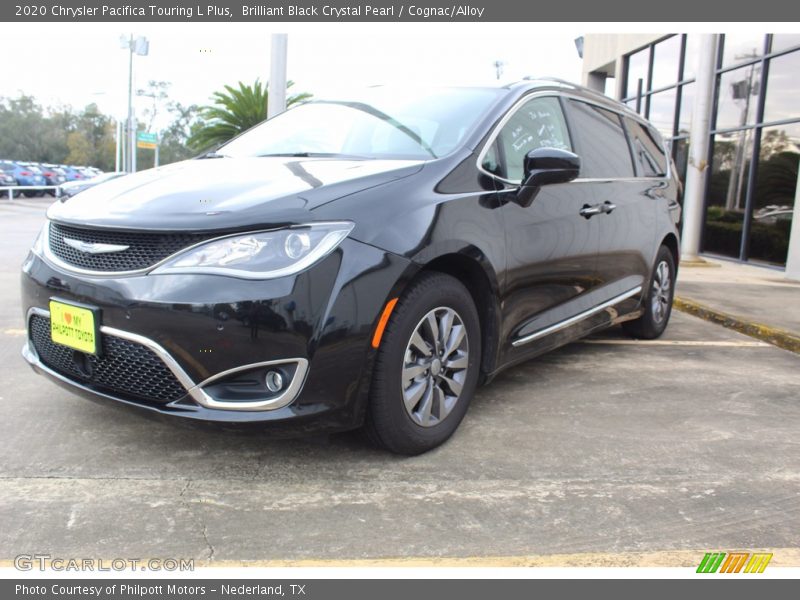 Brilliant Black Crystal Pearl / Cognac/Alloy 2020 Chrysler Pacifica Touring L Plus