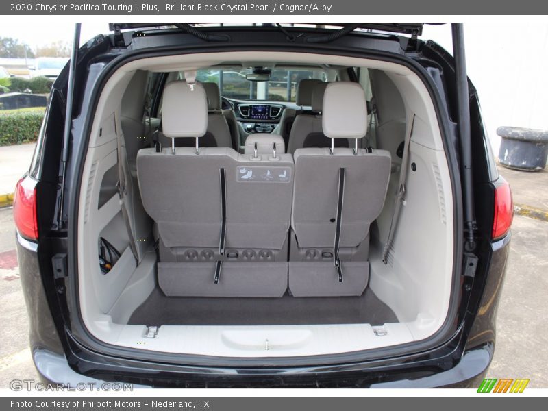 Brilliant Black Crystal Pearl / Cognac/Alloy 2020 Chrysler Pacifica Touring L Plus