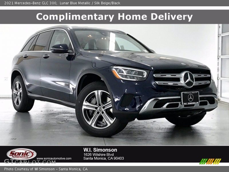 Lunar Blue Metallic / Silk Beige/Black 2021 Mercedes-Benz GLC 300