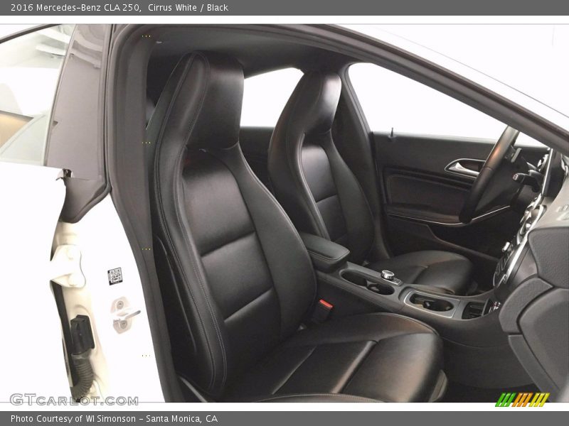 Cirrus White / Black 2016 Mercedes-Benz CLA 250
