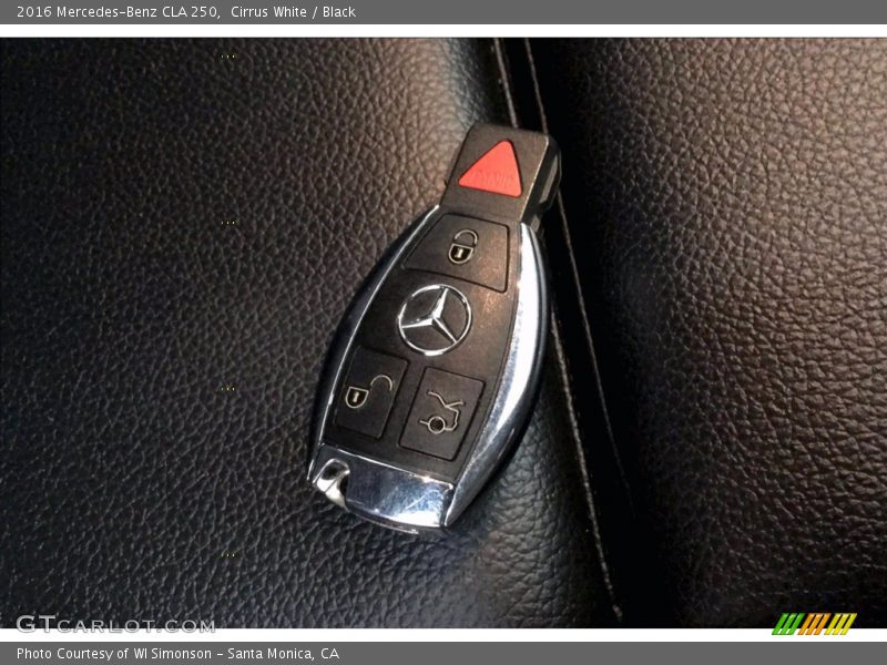 Cirrus White / Black 2016 Mercedes-Benz CLA 250