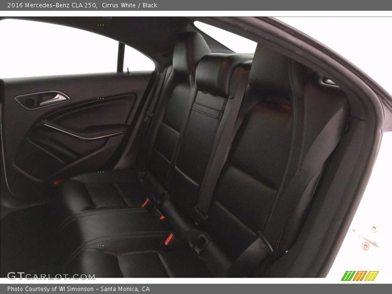 Cirrus White / Black 2016 Mercedes-Benz CLA 250