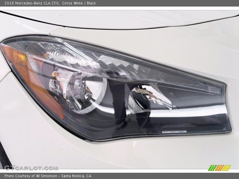Cirrus White / Black 2016 Mercedes-Benz CLA 250