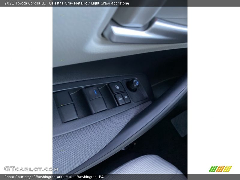 Celestite Gray Metallic / Light Gray/Moonstone 2021 Toyota Corolla LE
