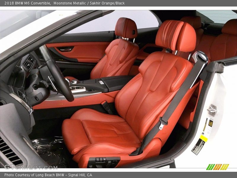 Front Seat of 2018 M6 Convertible