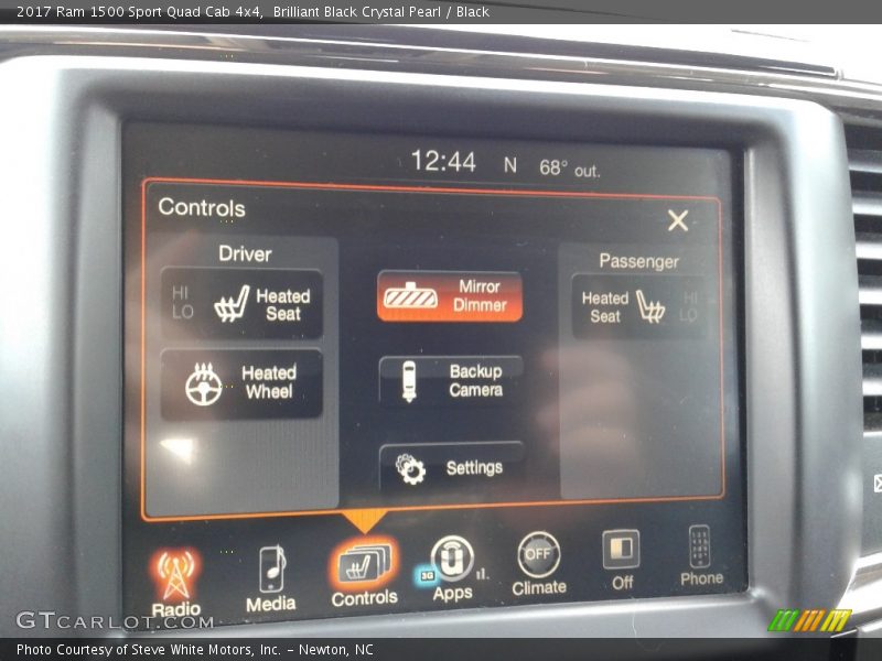 Controls of 2017 1500 Sport Quad Cab 4x4