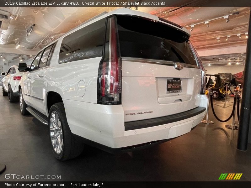 Crystal White Tricoat / Shale/Jet Black Accents 2019 Cadillac Escalade ESV Luxury 4WD