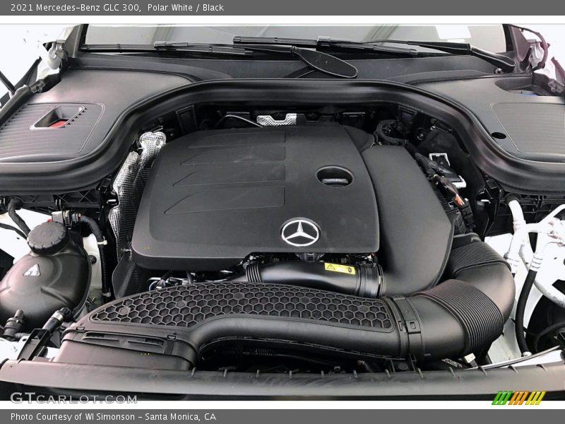 Polar White / Black 2021 Mercedes-Benz GLC 300