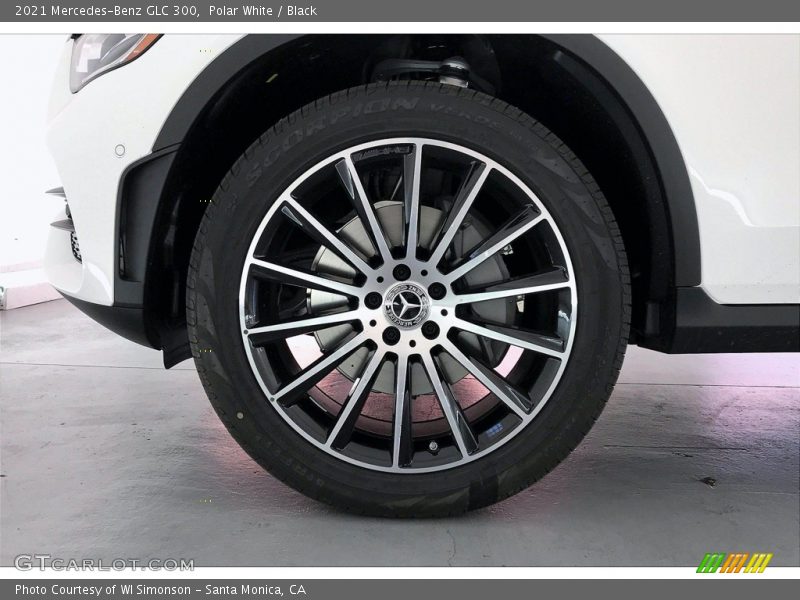 Polar White / Black 2021 Mercedes-Benz GLC 300