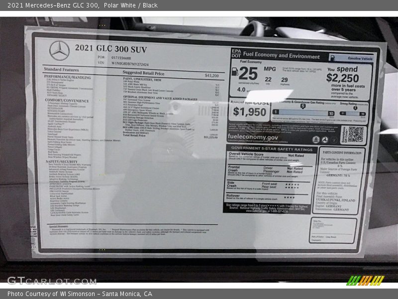 Polar White / Black 2021 Mercedes-Benz GLC 300