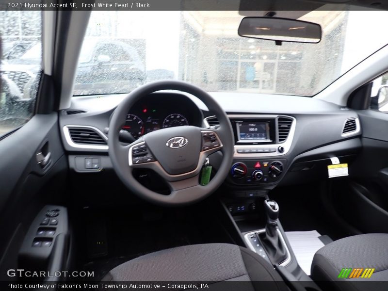 Frost White Pearl / Black 2021 Hyundai Accent SE