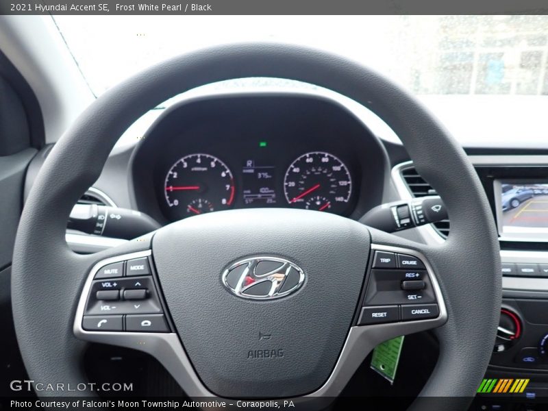 Frost White Pearl / Black 2021 Hyundai Accent SE